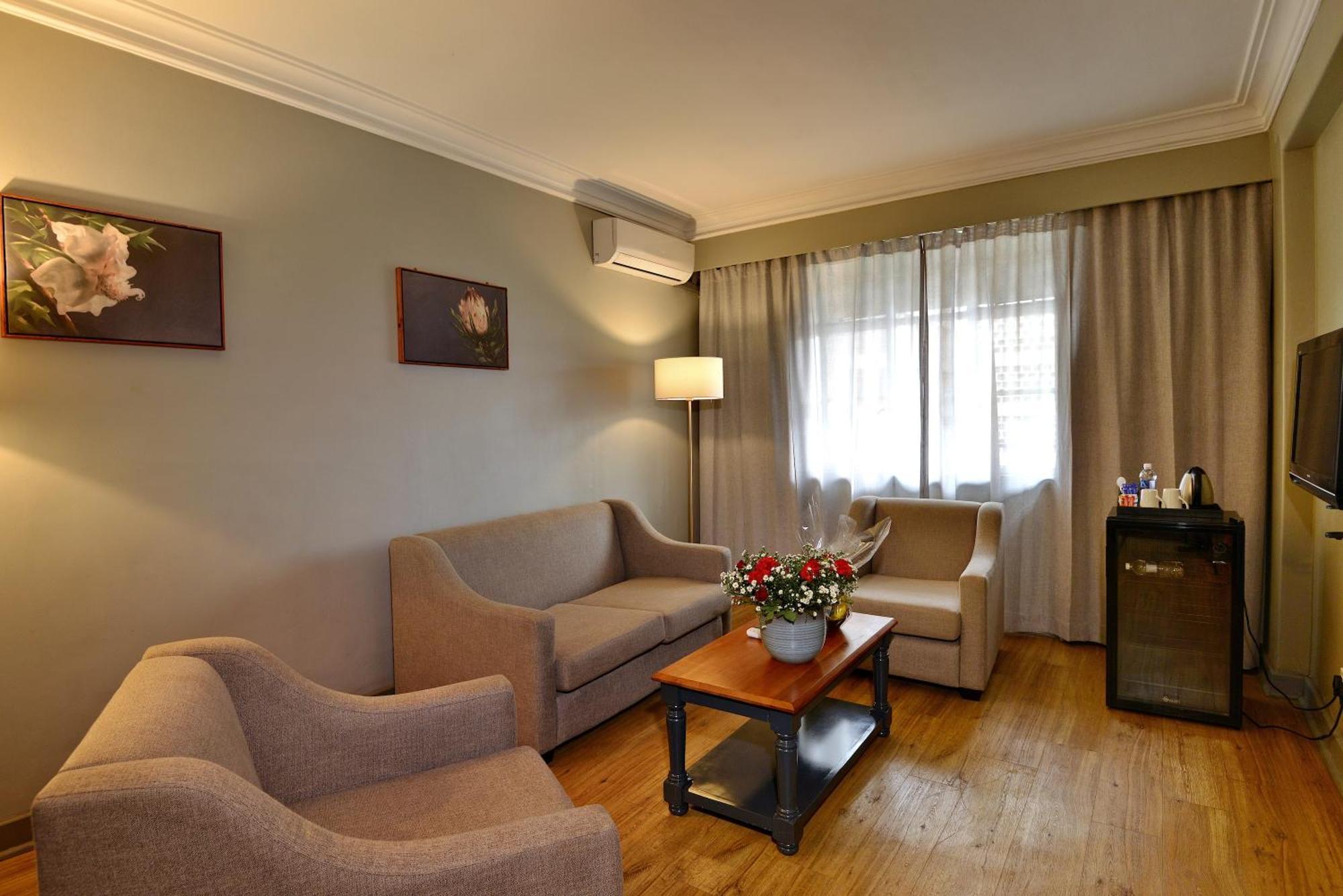 Cresta Jameson Hotel Harare Kültér fotó