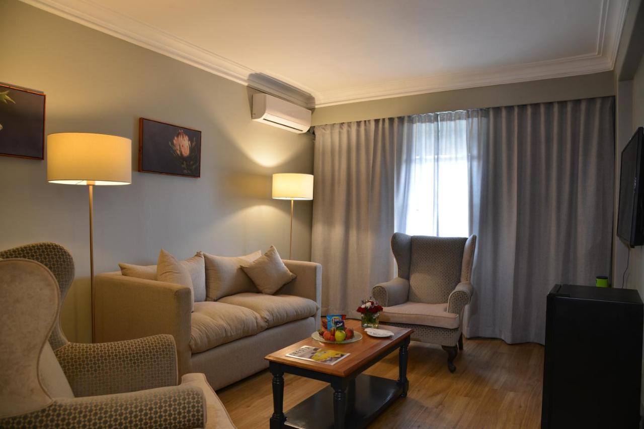 Cresta Jameson Hotel Harare Kültér fotó